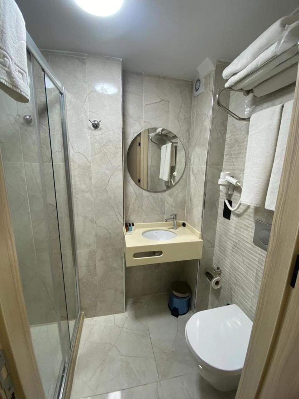 Otel Yenikapi Истанбул Екстериор снимка